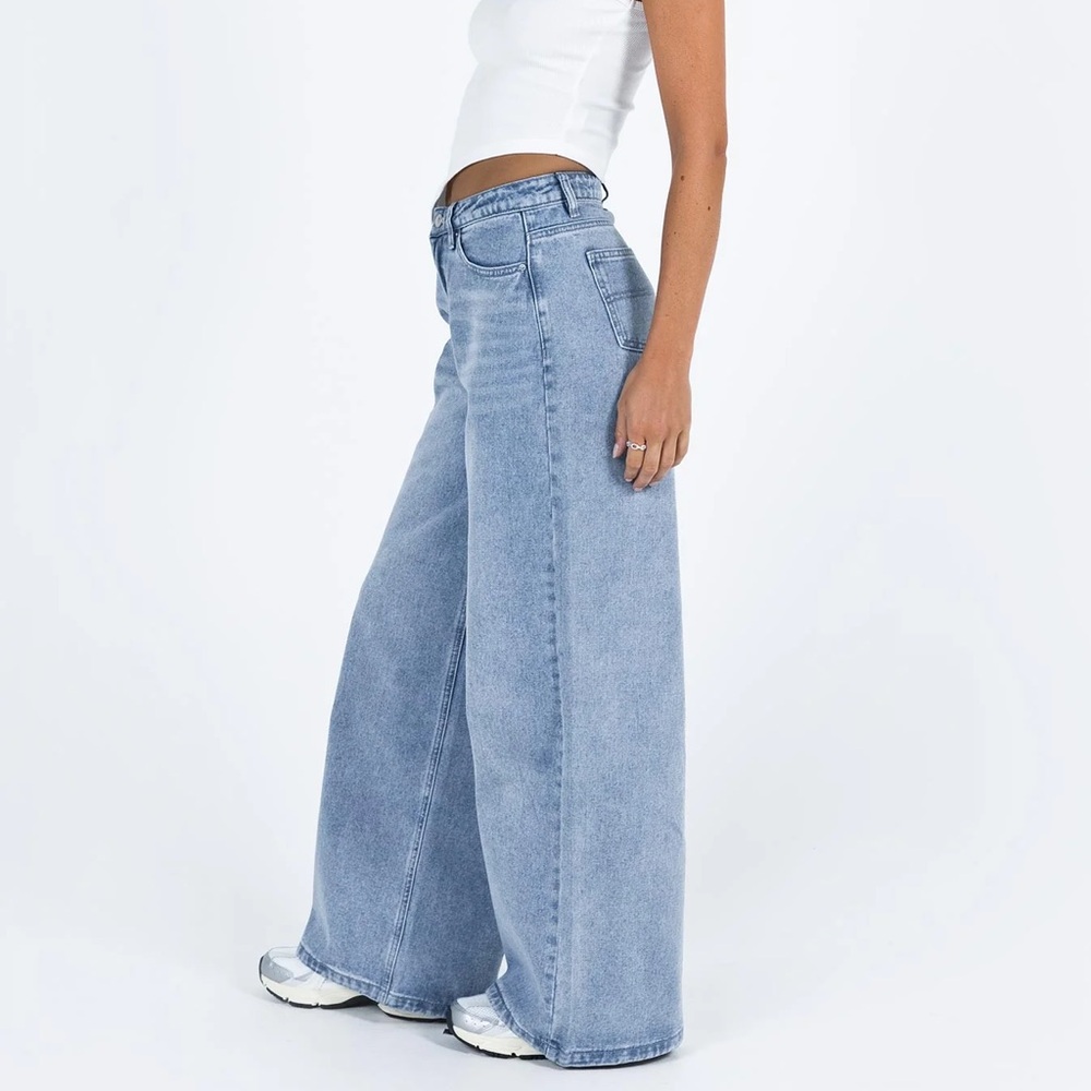 Naylor Mid Rise Wide Leg Jean - Picture 3 of 6
